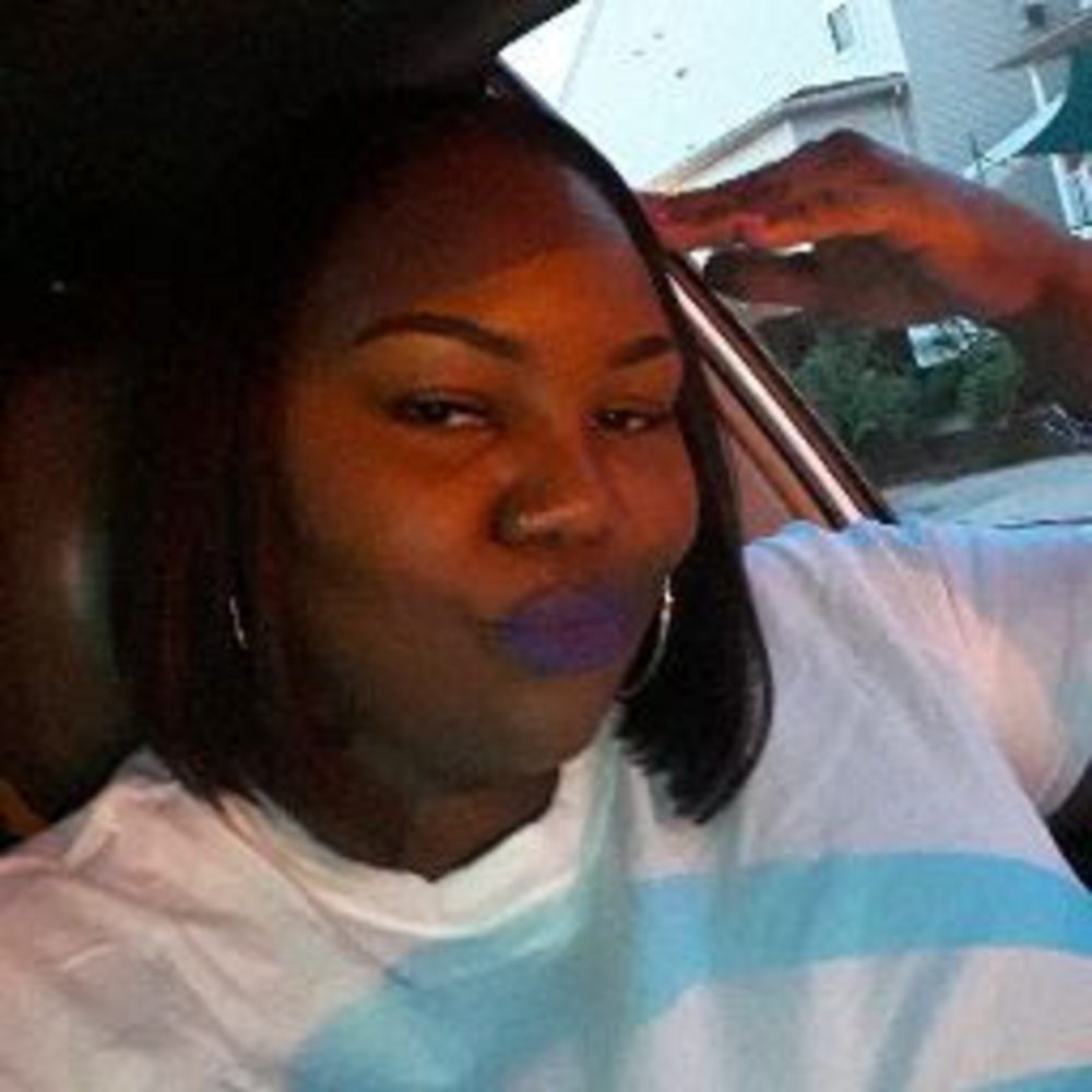 Meet your Posher, Keona